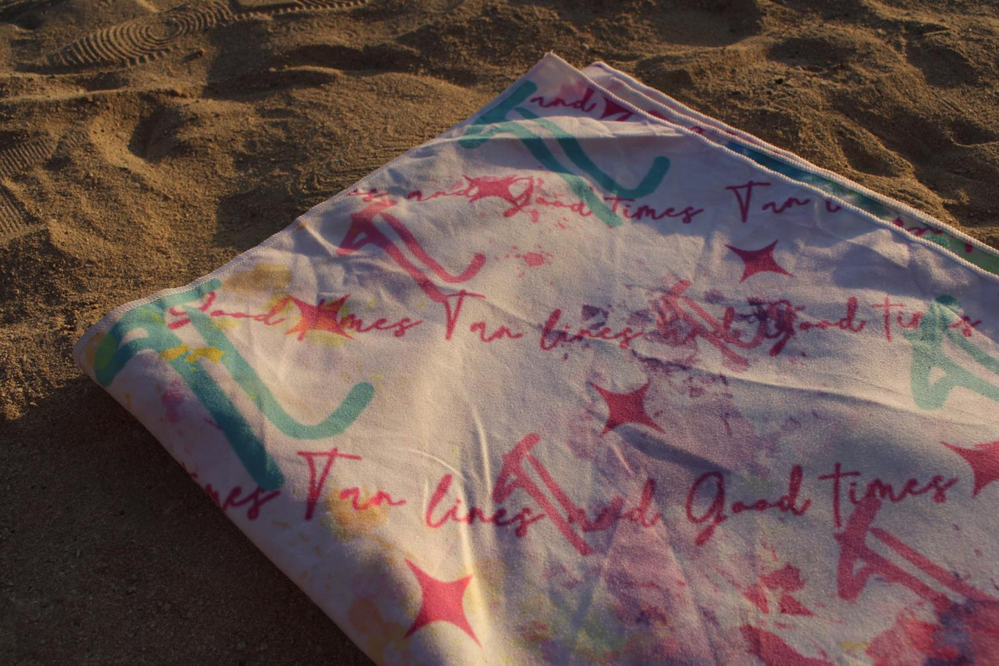 MULTI COLOURED TOWEL